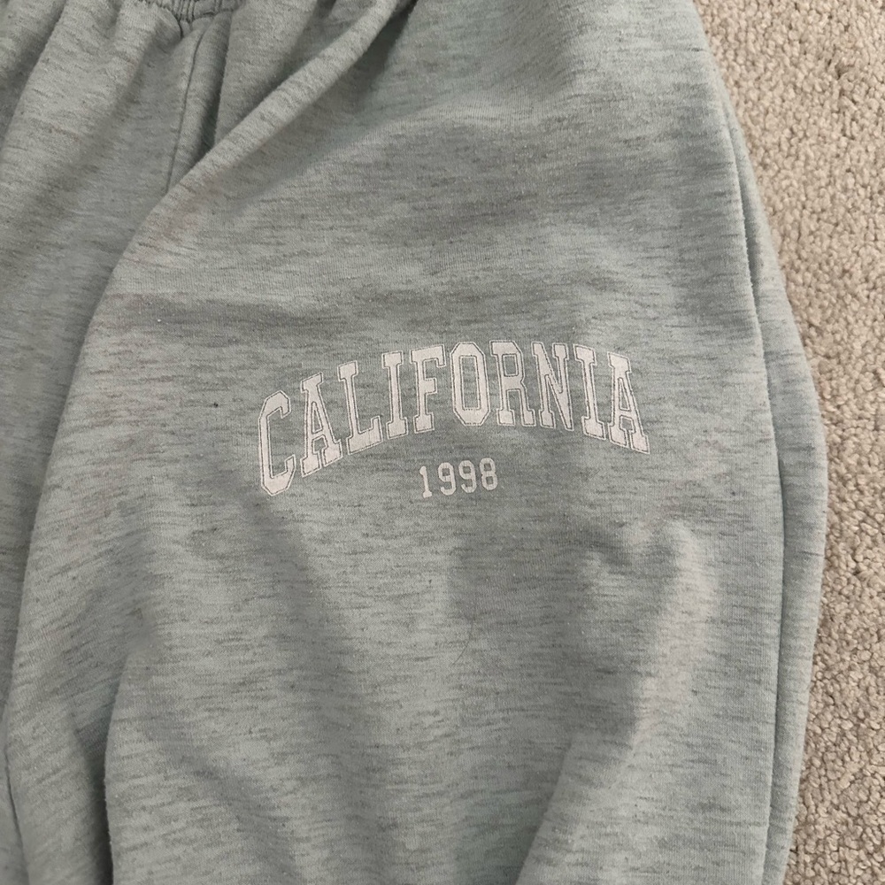 Grey Sweatpants - Picture 3 of 5